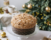 Elia Christmas panettone