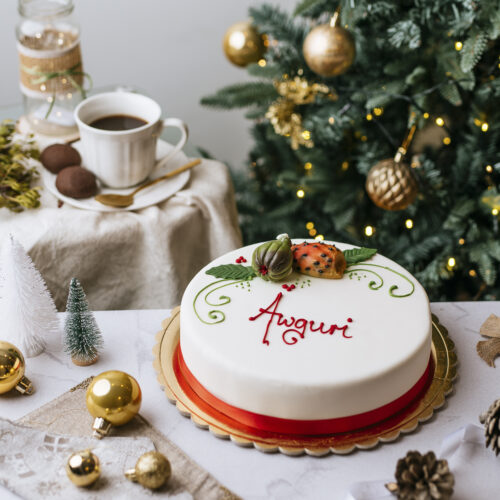 Elia Christmas cake