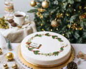 Elia Christmas cake