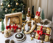 Elia hampers