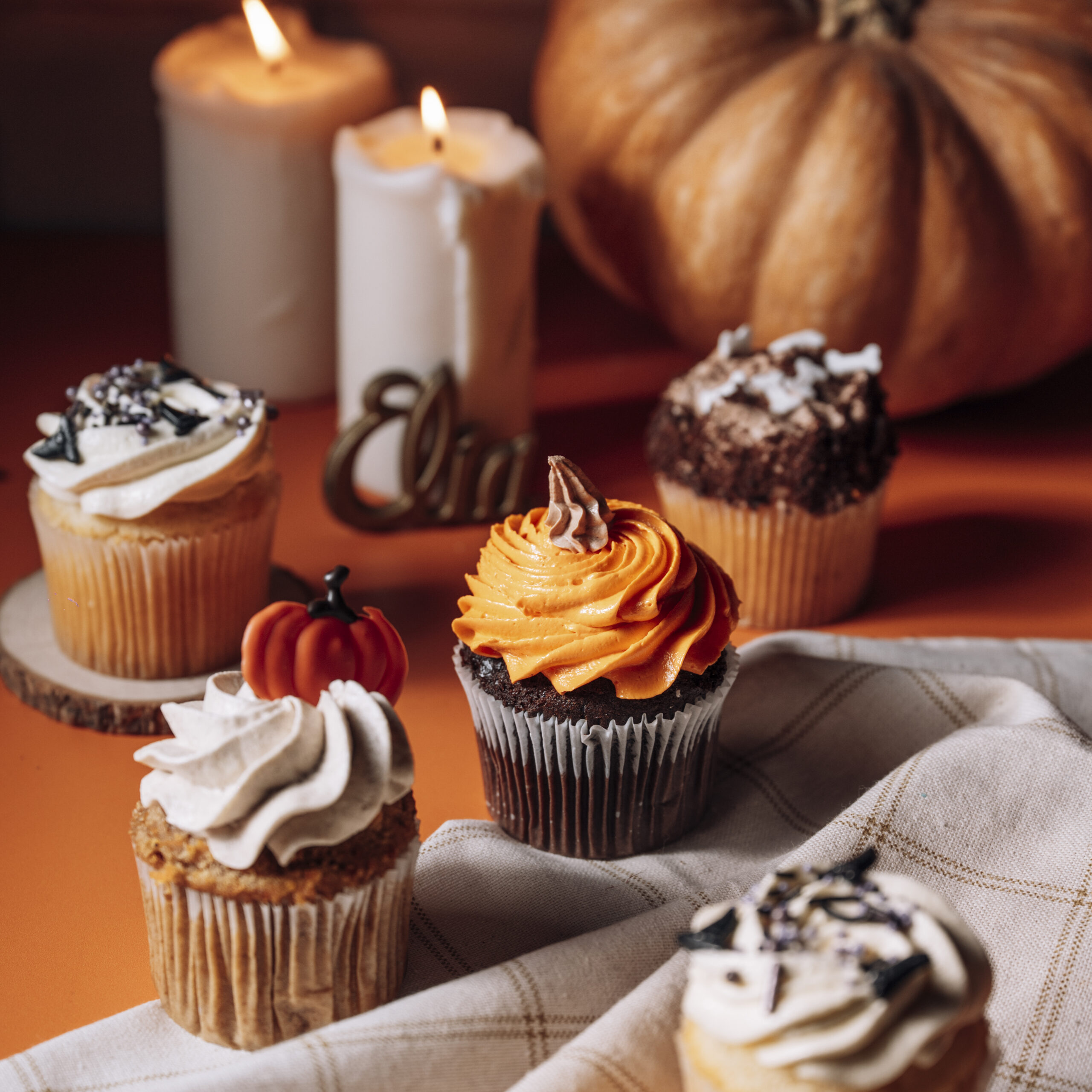 Halloween Cupcakes Set by 4